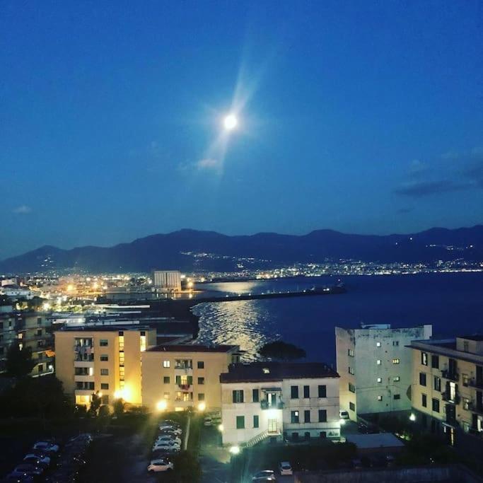 Sostaoplontina Casa Vacanza Torre Annunziata Εξωτερικό φωτογραφία